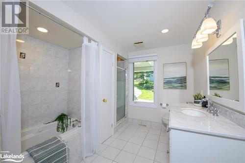 132 Gilwood Park Drive, Penetanguishene, ON - Indoor Photo Showing Bathroom