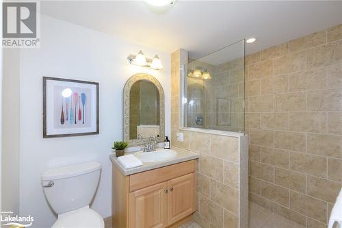 132 Gilwood Park Drive, Penetanguishene, ON - Indoor Photo Showing Bathroom