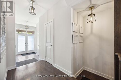 94 Denarius Crescent, Richmond Hill, ON - Indoor Photo Showing Other Room