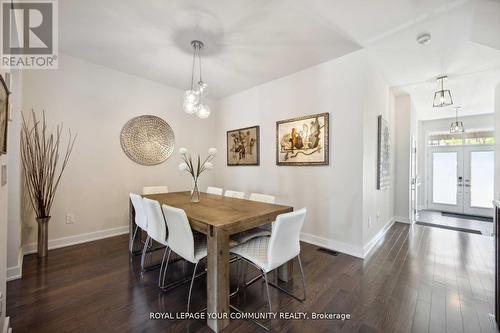 94 Denarius Crescent, Richmond Hill, ON - Indoor Photo Showing Dining Room