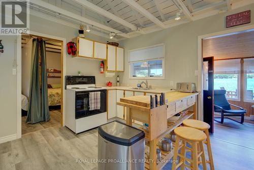 1055A Villalta Lane, Central Frontenac, ON - Indoor Photo Showing Kitchen