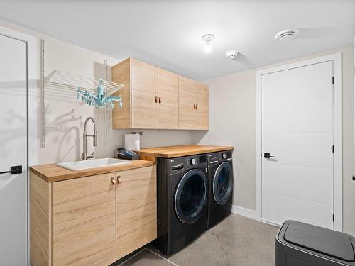 Laundry room - 145 Rue Du Mont-Washington, La Conception, QC - Indoor Photo Showing Laundry Room