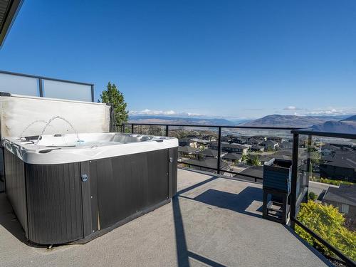 2182 Crosshill Drive, Kamloops, BC - Outdoor With View