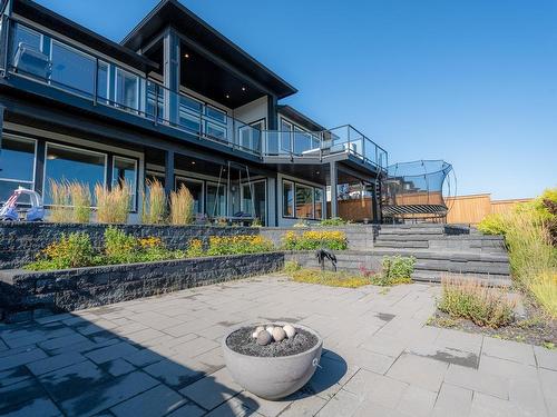 2182 Crosshill Drive, Kamloops, BC - Outdoor With Deck Patio Veranda