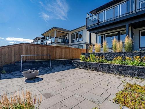 2182 Crosshill Drive, Kamloops, BC - Outdoor With Deck Patio Veranda