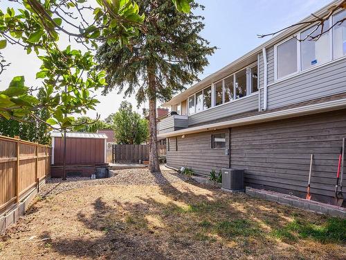 300 Cherry Ave, Kamloops, BC - Outdoor With Exterior