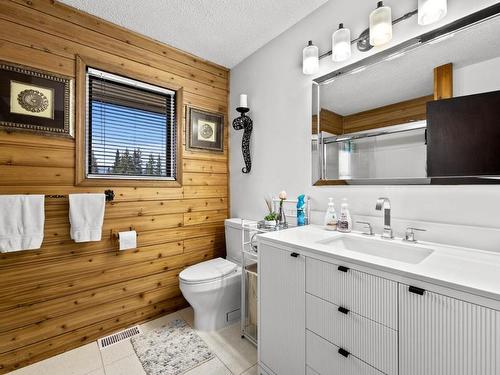 4853 Clearwater Valley Rd, Clearwater, BC - Indoor Photo Showing Bathroom