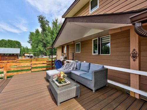 4853 Clearwater Valley Rd, Clearwater, BC - Outdoor With Deck Patio Veranda With Exterior