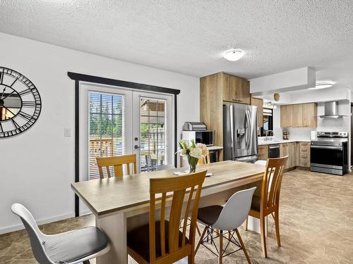 4853 Clearwater Valley Rd, Clearwater, BC - Indoor Photo Showing Dining Room