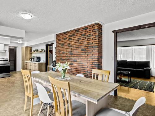 4853 Clearwater Valley Rd, Clearwater, BC - Indoor Photo Showing Dining Room