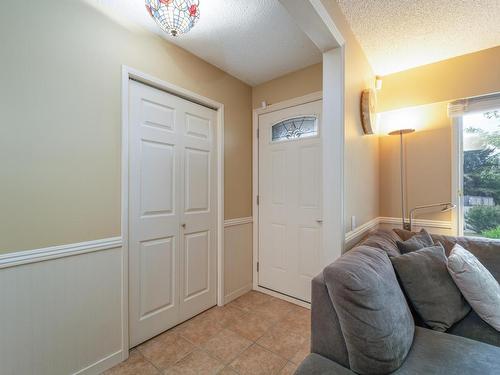 2599 Qu'Appelle Blvd, Kamloops, BC - Indoor Photo Showing Other Room