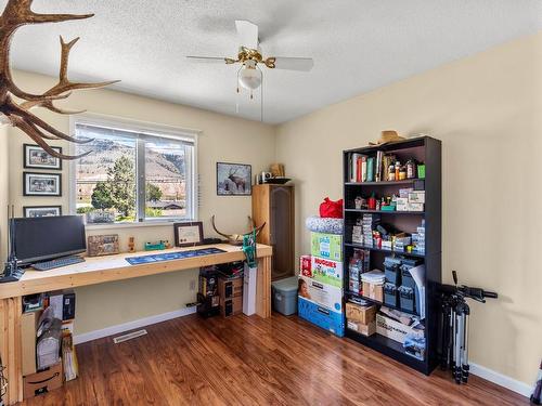 5299 Dallas Drive, Kamloops, BC - Indoor Photo Showing Office