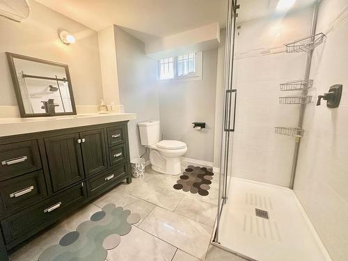 536 Catherine Street, Thunder Bay, ON - Indoor Photo Showing Bathroom