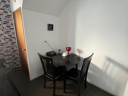 333 May Street, Thunder Bay, ON - Indoor Photo Showing Dining Room