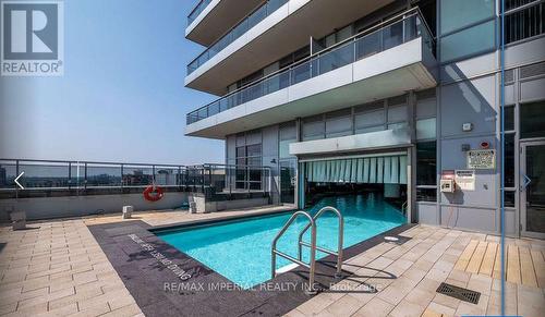 Ne1510 - 9205 Yonge Street, Richmond Hill, ON - Outdoor With In Ground Pool With Balcony