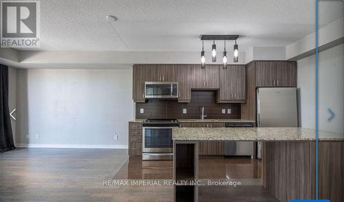 Ne1510 - 9205 Yonge Street, Richmond Hill, ON - Indoor Photo Showing Kitchen With Stainless Steel Kitchen With Upgraded Kitchen