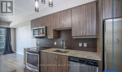 Ne1510 - 9205 Yonge Street, Richmond Hill, ON - Indoor Photo Showing Kitchen With Stainless Steel Kitchen With Upgraded Kitchen