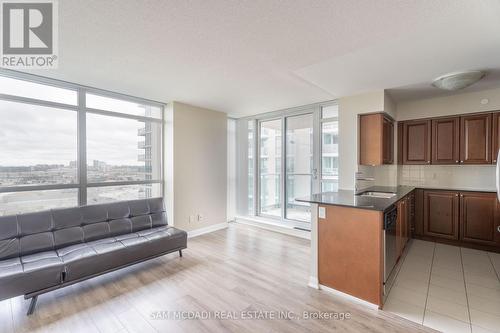 1810 - 215 Sherway Gardens Road, Toronto, ON - Indoor Photo Showing Kitchen