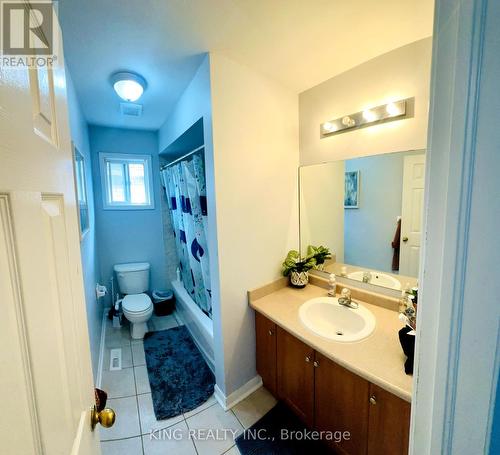 40 Starfish Court, Brampton, ON - Indoor Photo Showing Bathroom