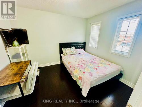 40 Starfish Court, Brampton, ON - Indoor Photo Showing Bedroom