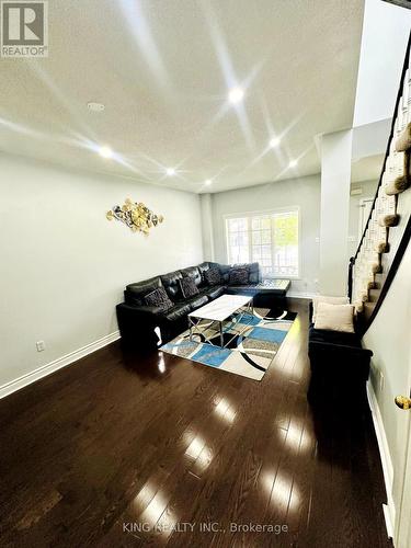 40 Starfish Court, Brampton (Sandringham-Wellington), ON - Indoor Photo Showing Other Room