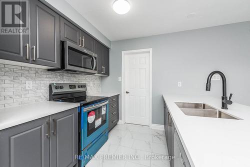 444 Remembrance Road, Brampton (Northwest Brampton), ON - Indoor Photo Showing Kitchen With Stainless Steel Kitchen With Double Sink With Upgraded Kitchen