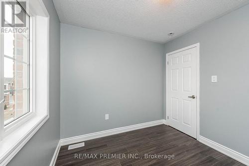 444 Remembrance Road, Brampton (Northwest Brampton), ON - Indoor Photo Showing Other Room