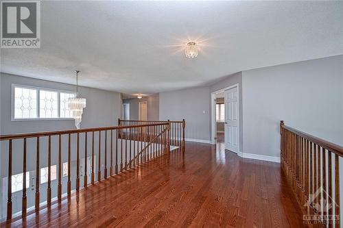 2nd floor - 38 Knudson Drive, Ottawa, ON - Indoor Photo Showing Other Room