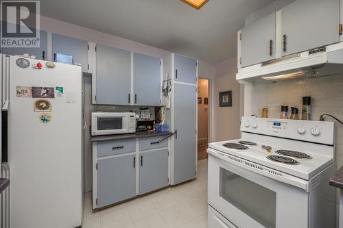 12780 Hillcrest Drive, Prince George, BC - Indoor Photo Showing Kitchen