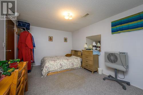 12780 Hillcrest Drive, Prince George, BC - Indoor Photo Showing Bedroom