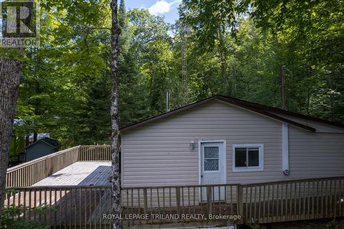 383 Siddon Lake Place, Bancroft, ON - Outdoor With Exterior