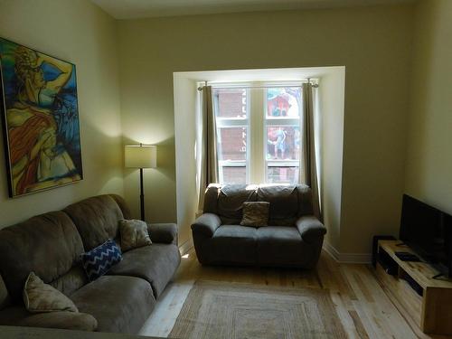 Salon - 95A Rue Guilbault O., Montréal (Le Plateau-Mont-Royal), QC - Indoor Photo Showing Living Room