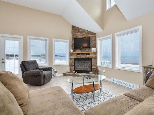 36785 Cabot Trail, Ingonish, NS 