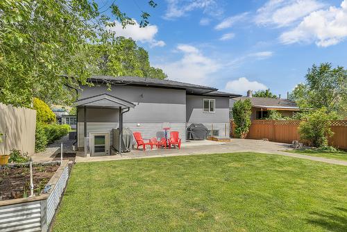 832 Walrod Street, Kelowna, BC - Outdoor