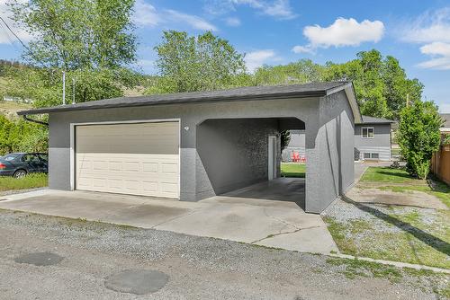 832 Walrod Street, Kelowna, BC - Outdoor With Exterior