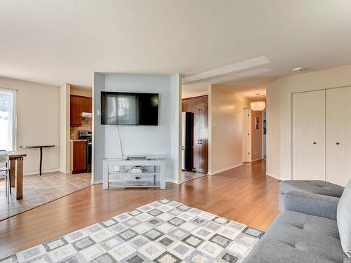 Overall view - 3-56 Rue Marie-Victorin, Saint-Eustache, QC - Indoor Photo Showing Living Room