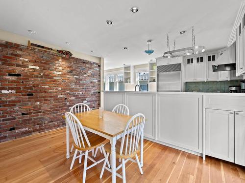 659 Pleasant Street, Kamloops, BC - Indoor Photo Showing Dining Room