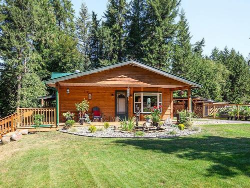 41 Lakeview Drive, Clearwater, BC - Outdoor With Deck Patio Veranda