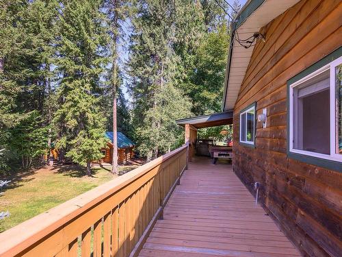 41 Lakeview Drive, Clearwater, BC - Outdoor With Exterior