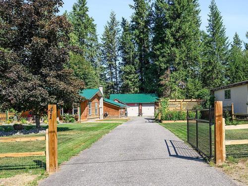 41 Lakeview Drive, Clearwater, BC - Outdoor