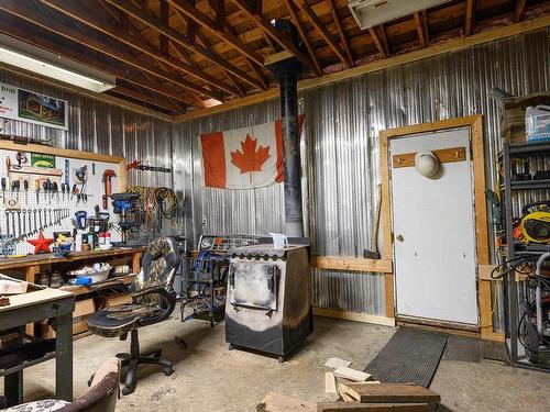 41 Lakeview Drive, Clearwater, BC - Indoor Photo Showing Basement