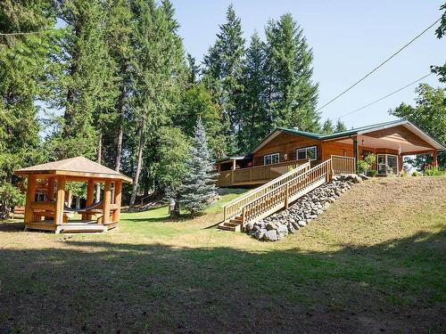 41 Lakeview Drive, Clearwater, BC - Outdoor With Deck Patio Veranda