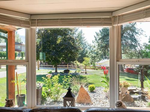 41 Lakeview Drive, Clearwater, BC - Indoor Photo Showing Other Room