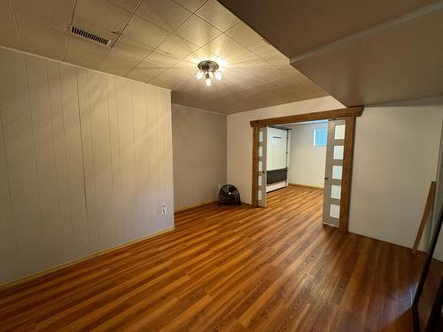 2325 Reid Ave, Merritt, BC - Indoor Photo Showing Other Room