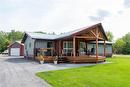 42008 94 R Rd, Gull Lake, MB 