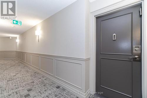 309 - 75 York Mills Road, Toronto (Bridle Path-Sunnybrook-York Mills), ON - Indoor Photo Showing Other Room