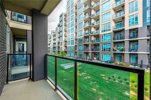 10 Concord Place|Unit #220, Grimsby, ON - Outdoor