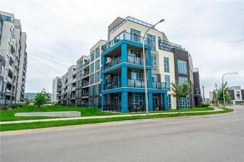 10 Concord Place|Unit #220, Grimsby, ON - Outdoor With Facade