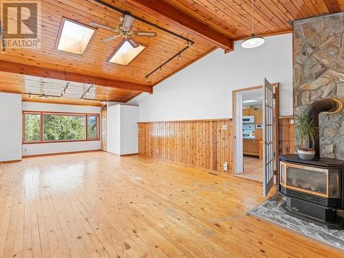 56 Tamarack Drive, Whitehorse, YT - Indoor With Fireplace