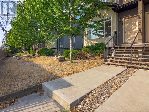 800 Government Street Unit# 101, Penticton, BC - Outdoor